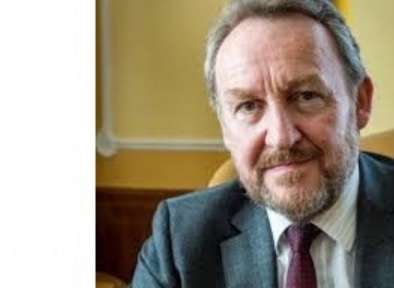 Nakon sastanka sa Nelsonom, Sattlerom i  Čovićem, Izetbegović kazao: Bio je ovo jedan iftar