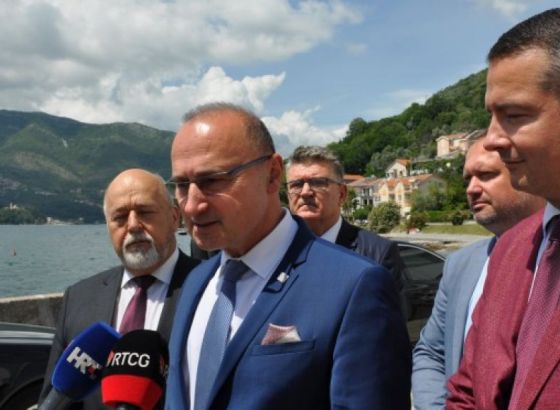 Hrvatska nije otvorila granicu s Crnom Gorom jer se koordinirala s EU-om