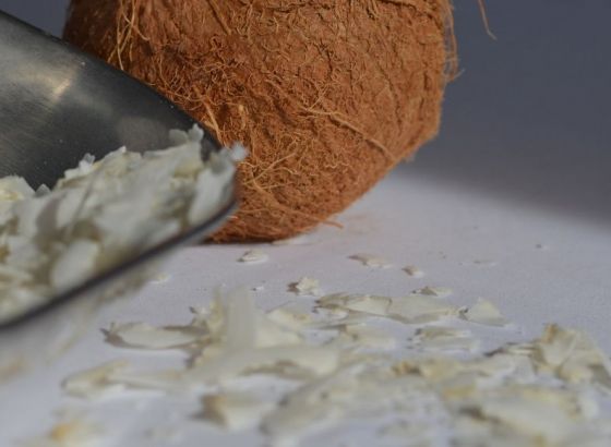 Ako volite kokos, morate probati ovaj recept: Raffaello torta