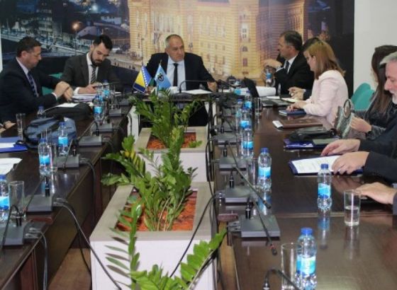 Članovi HDZ-a iz izaslaničkog Kluba Hrvata reagirali na Komšićevu izjavu