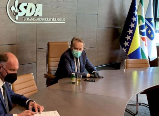 Gradonačelnik Živinica Samir Kamenjaković pristupio SDA