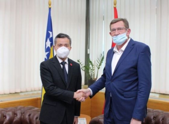 Ministar Mitrović i ambasador Ji o unapređenju odnosa BiH i Kine