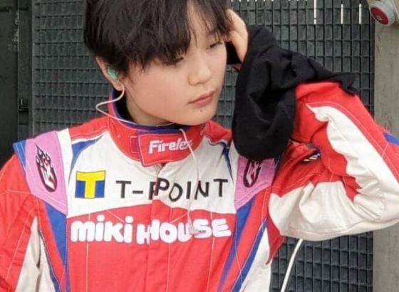 Ima samo 14 godina, a čini čuda na stazama: Djevojčica iz Japana opčinila svijet moto-sporta