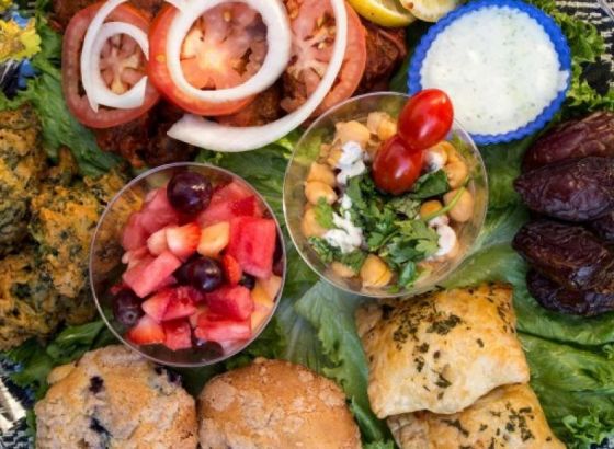 Nutricionistica INZ-a preporučuje: Kako se pravilno hraniti tokom ljeta