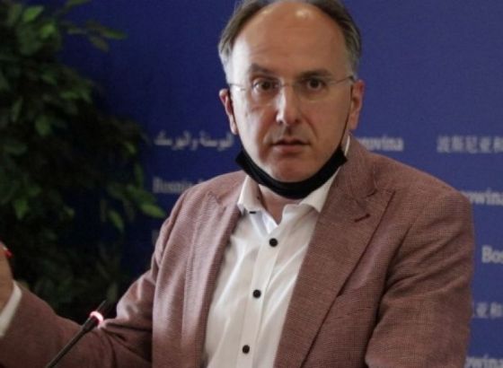 Arnaut: Neke stranke još od aprila pokušavaju odgoditi izbore