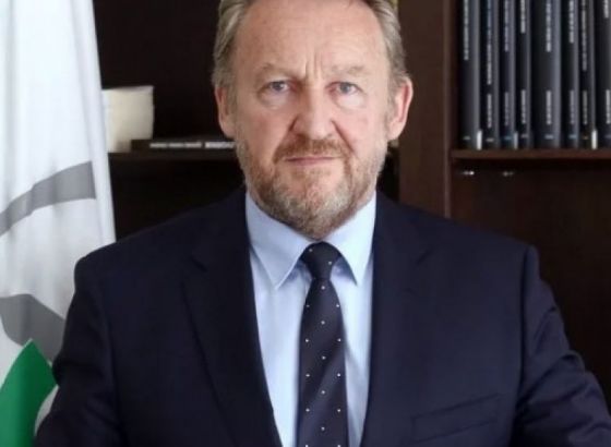 Izetbegović razgovarao s evropskim komesarom za proširenje Varhelyiem