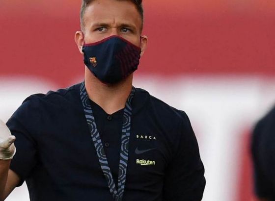 "Slučaj Artur" pred Ligu šampiona: Brazilac neće da se vrati u Barselonu