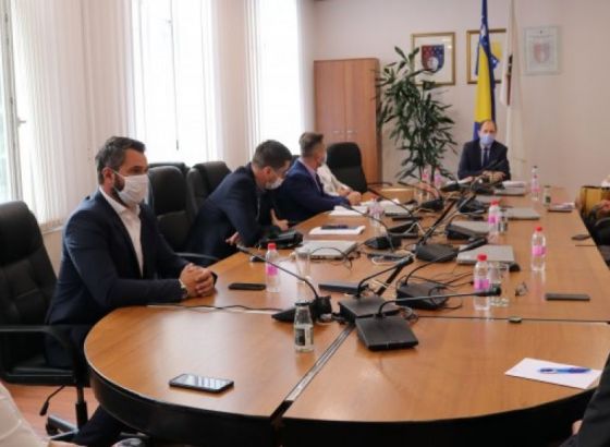 U naredna 24 sata bit će osposobljen prostor za privremeni izolatorij KS
