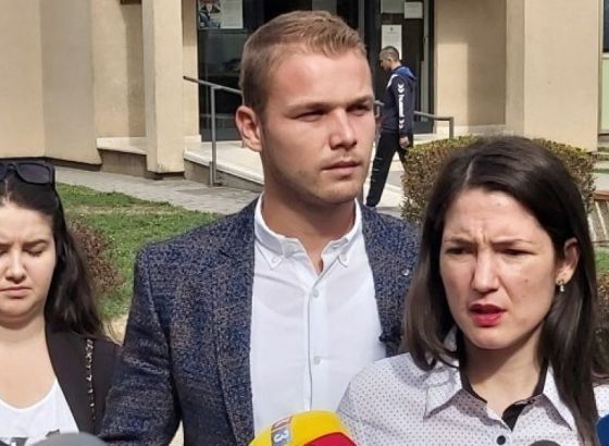 PDP: Smanjiti privilegije funkcionerima