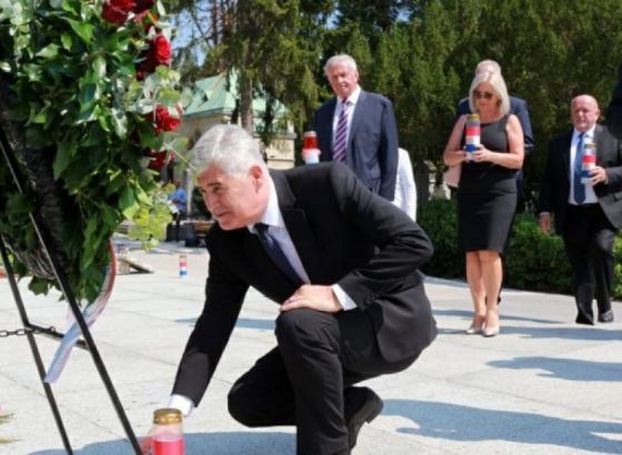 Izaslanstva HDZ-a BiH i RH posjetila grob prvog predsjednika RH
