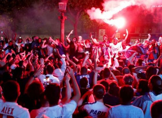 Ludnica u Parizu! Kakva korona, policija je rastjerivala navijače