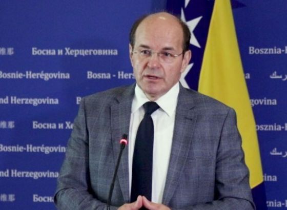 Osmanović: Ne može Dodik pričati o kršenju Dejtona, on je zbog kršenja Dejtona na Crnoj listi