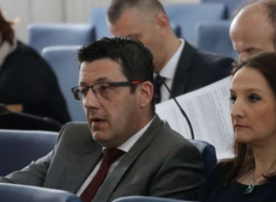 Čampara traži donošenje izmjena i dopuna zakona o policiji na prvoj narednoj sjednici Skupštine KS