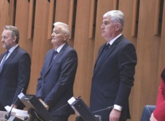 Dom naroda PSBiH o nekoliko zakona koji predviđaju mjere štednje