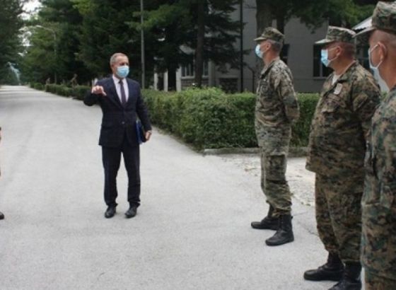 Šiljegović posjetio Centar za osnovnu obuku Komande za obuku i doktrinu OSBiH