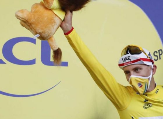Slovenija slavi super-heroja Tadeja Pogačara