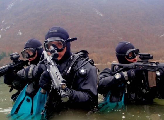 (VIDEO) Specijalna policijska jedinica FUP-a: Oni su tamo gdje je najteže i najopasnije