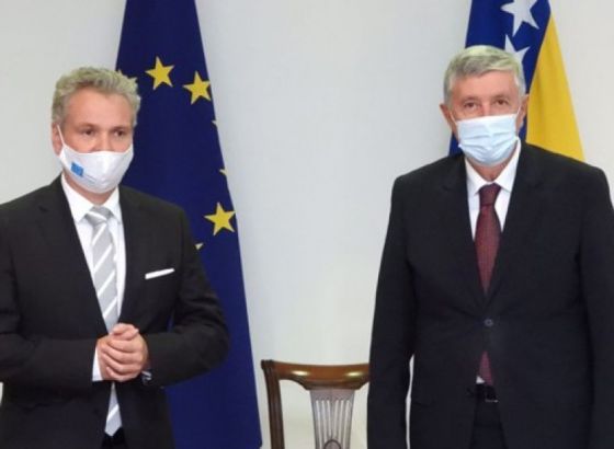 Radmanović primio šefa Delegacije EU u BiH Sattlera