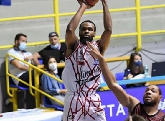 Himki u Španiju putuje sa samo osam igrača