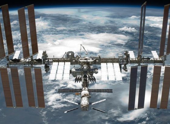 Astronauti riješili problem propuštanja zraka izvan stanice