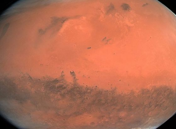 SpaceX želi stvarati Starlinkovu mrežu i na Marsu