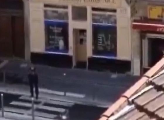 Pogledajte hapšenje napadača u Nici koji je ubio troje ljudi (VIDEO)