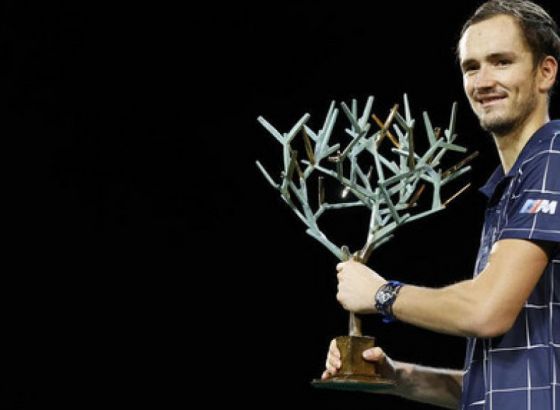Osveta Rusa u Bersiju za prvi trofej u sezoni