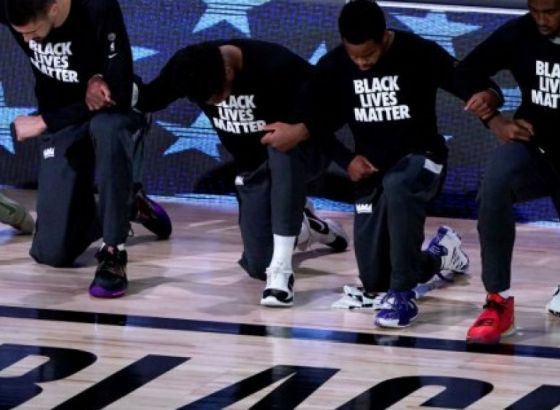 Papa Franjo i NBA igrači u Vatikanu razgovarali o borbi za ljudska prava