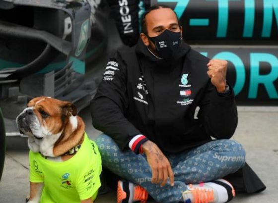 Hamilton: F1 mora više da radi na polju ljudskih prava