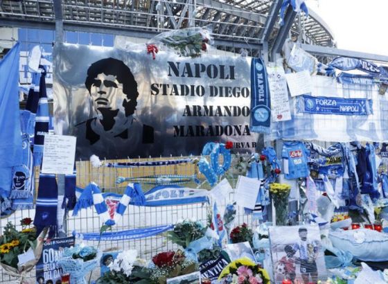Vjera ispred Maradone: Sveštenici iz Napulja ne žele da stadion mijenja ime