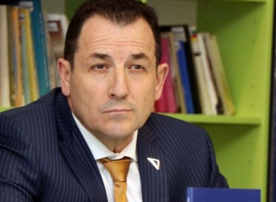 Cikotić ponovo pozvao vlasti USK-a da otvore 'Biru' za smještaj migranata