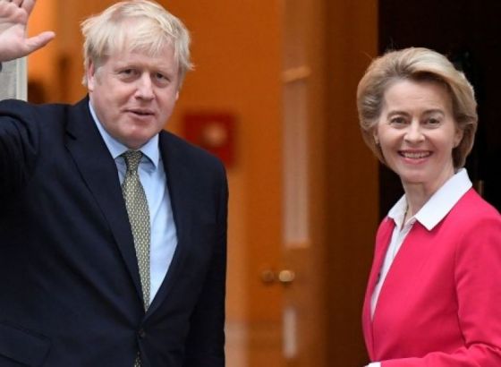 Britanija i EU u zadnji trenutak sklopili 'historijski' sporazum o trgovanju