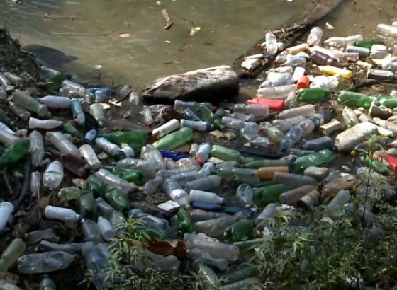 Riješiti problem deponije koja plovi jezerom Bočac i ušćem Crne rijeke