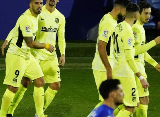 Atletiko se ne zaustavlja: Dva gola Suaresa za preokret u Baskiji