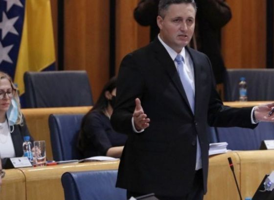 Bećirovi: Odlikovanje zločinaca prvorazredni je skandal za cijeli svijet