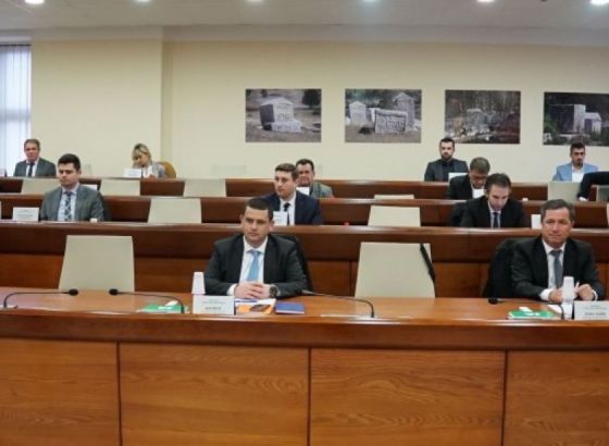Pet vijećnika napustilo sjednicu Gradskog vijeća Mostara