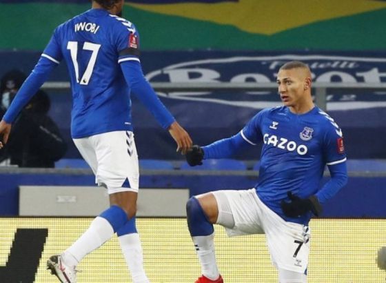 Everton izbacio Totenhem