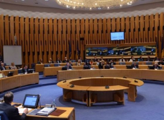 Dom naroda PSBiH na hitnoj sjednici o zakonima o javnim nabavkama i lijekovima