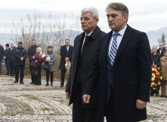 Članovi Predsjedništva BiH Komšić i Džaferović uputili poruke povodom Dana nezavisnosti