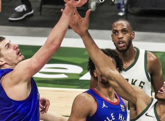 Istorijska noć u NBA ligi - tripl-dabl učinak upisalo pet košarkaša