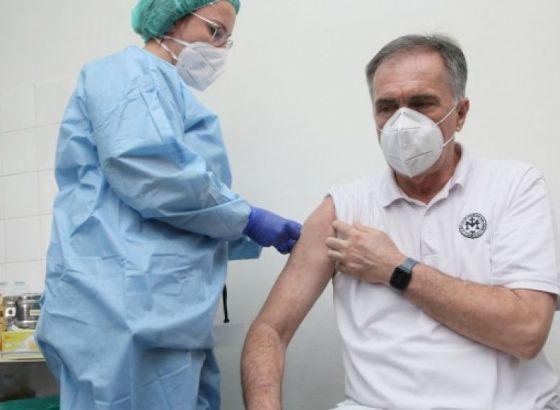 Dr DRLJEVIĆ ZA START TRI SEDMICE NAKON VAKCINISANJA: Očekivane reakcije, juče sam radio antitijela