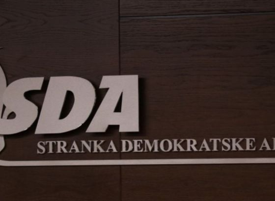 SDA TK: Ko upravlja Vladom Kadrije Hodžića?