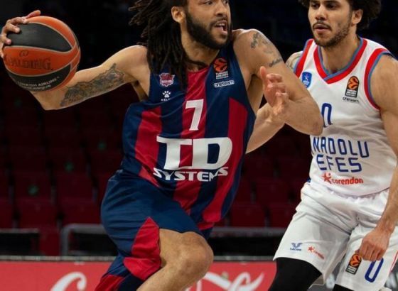 Efes otežao posao Baskoniji, Bajern ispisao istoriju