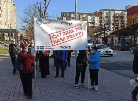 U Sarajevu protesti zbog vakcina, a u Lukavcu?
