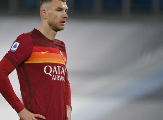 Džeko plaši Solšera: Svaka lopta opasna…