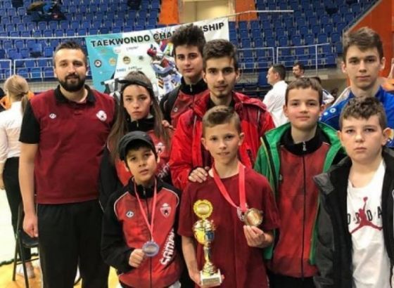 Mukača osvojio je zlatnu medalju na taekwondo takmičenju u Vršcu