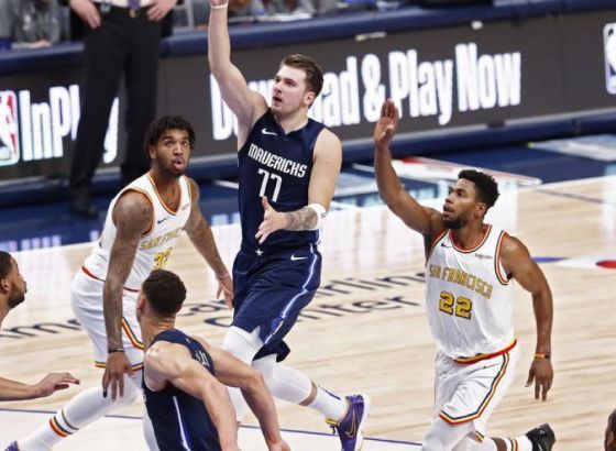 Dončić isključen zbog faula, Dejvis razbio Finiks