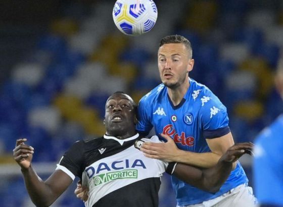 Napoli priredio vatromet i primakao se Ligi šampiona