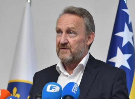 Izetbegović: Otpetljati čvor između SDA i HDZ-a za izmjene Izbornog zakona