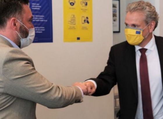 Košarac zatražio hitnu reakciju ambasadora Sattlera